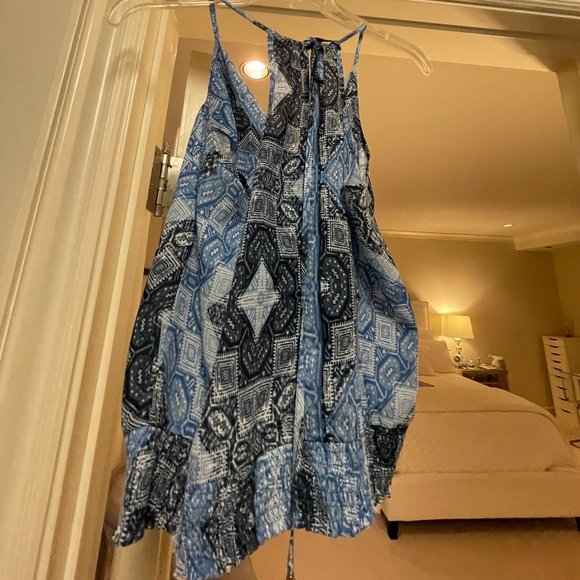 Heartloom Blue Pattern Tank Top (M) - Picture 4 of 4